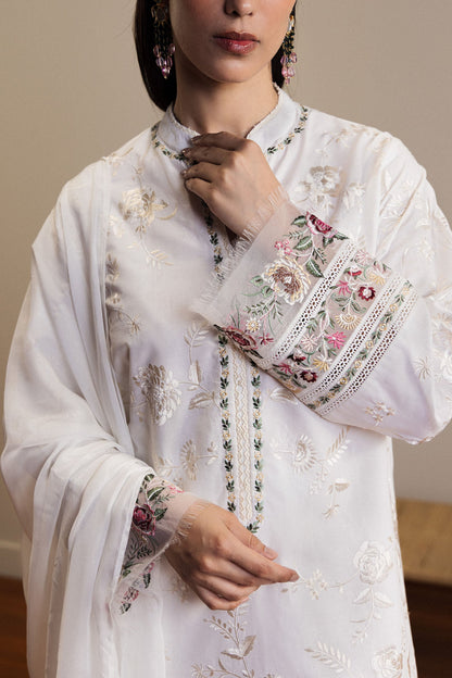 Whitshee – Ivory Festive Organza & Lawn Set with Multi-Flora Embroidery