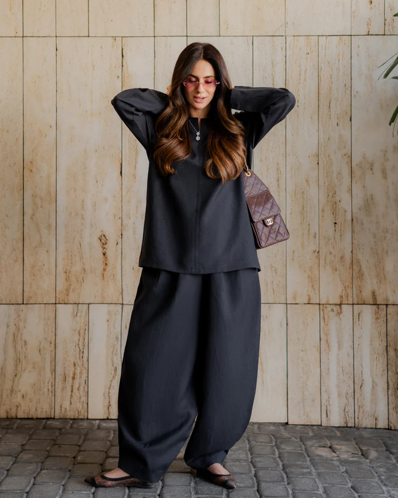 Farshi Black(2PC) – Premium Loungewear Co-Ord Set with Oversized Farshi Pants