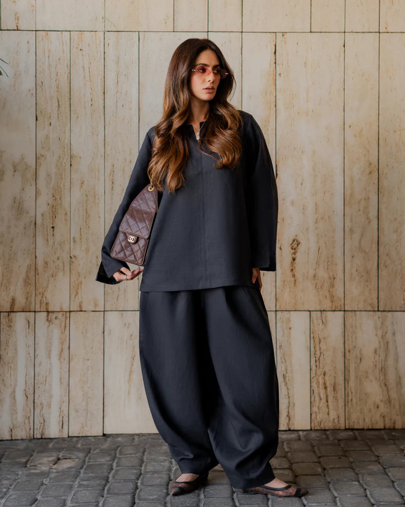 Farshi Black(2PC) – Premium Loungewear Co-Ord Set with Oversized Farshi Pants