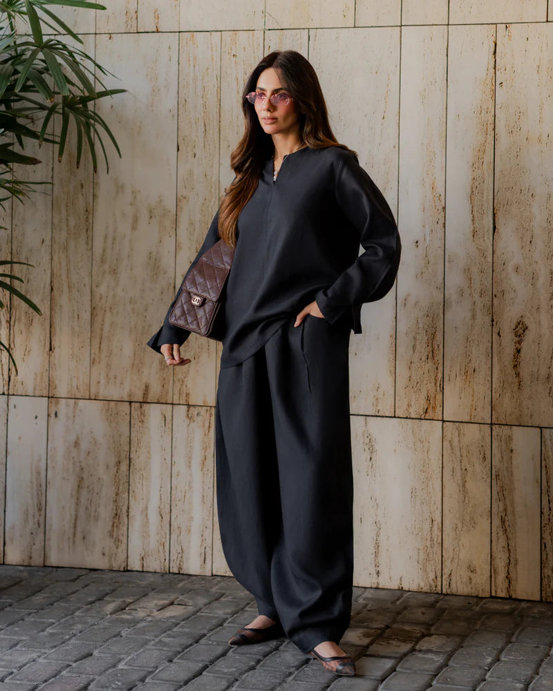 Farshi Black(2PC) – Premium Loungewear Co-Ord Set with Oversized Farshi Pants