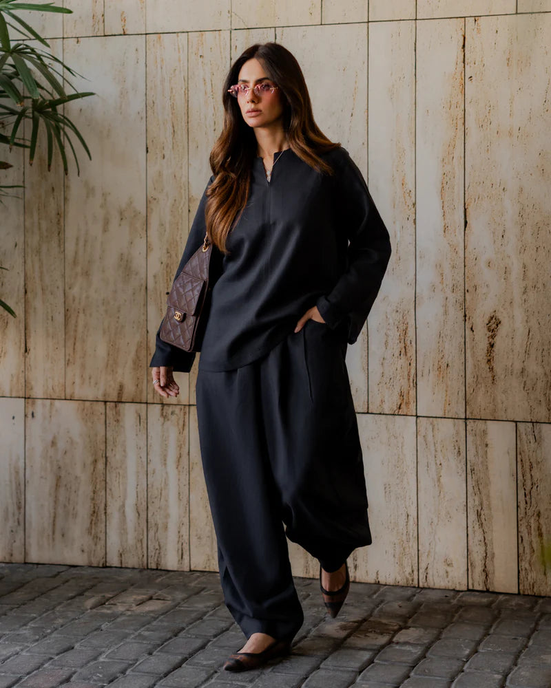 Farshi Black(2PC) – Premium Loungewear Co-Ord Set with Oversized Farshi Pants