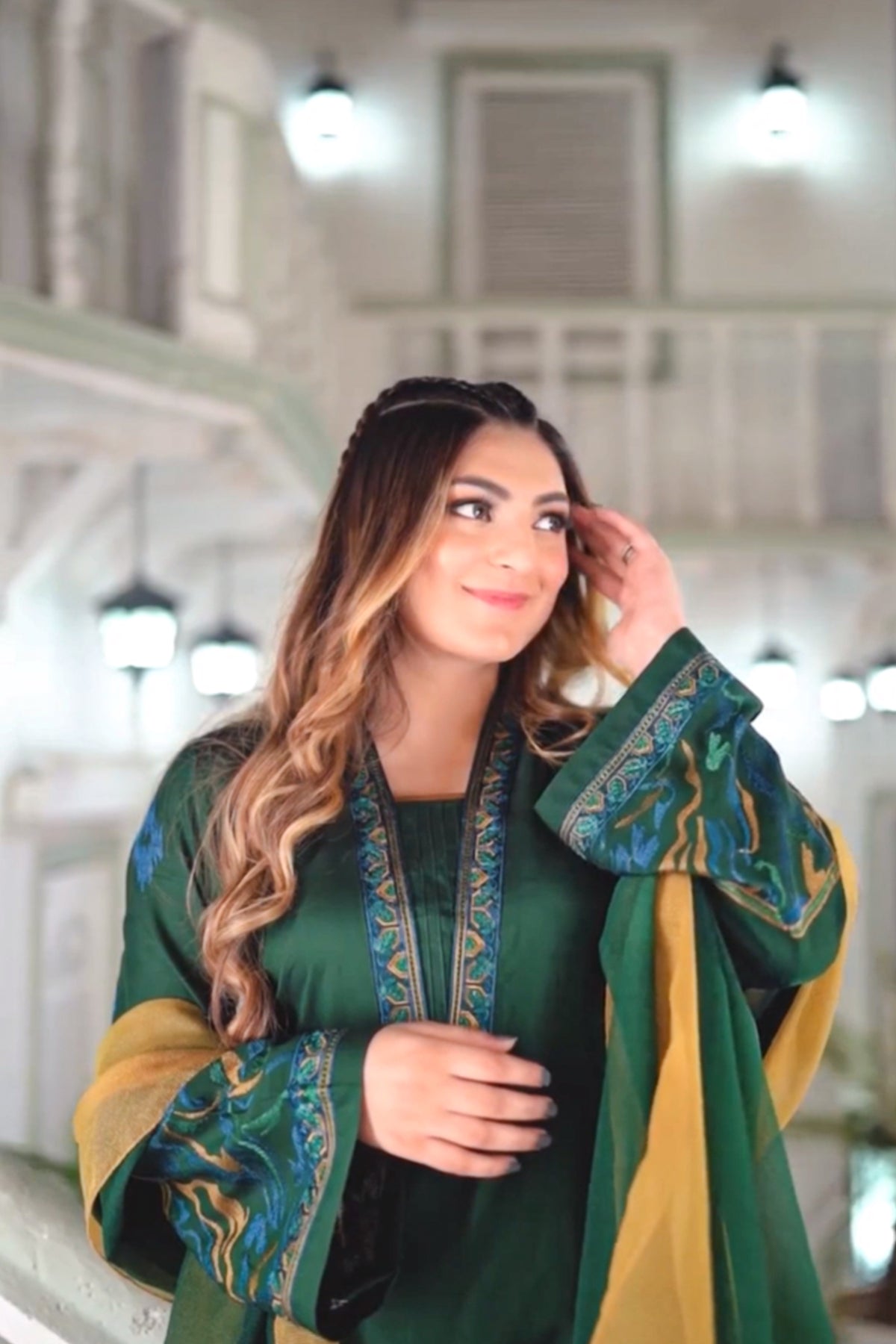 Emerald Green Embroidered 100% cotton 3-Piece Suit
