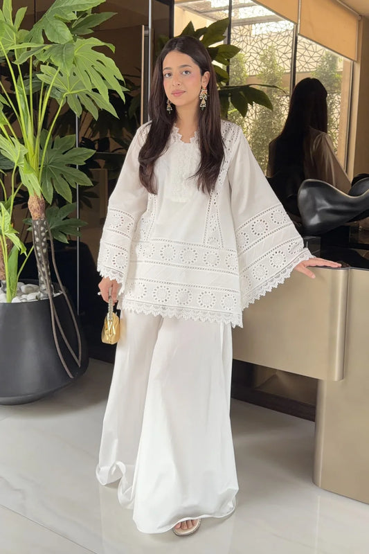 Pearlee – Luxury Chikankari & Lace Detailed Ivory Co-ord Set