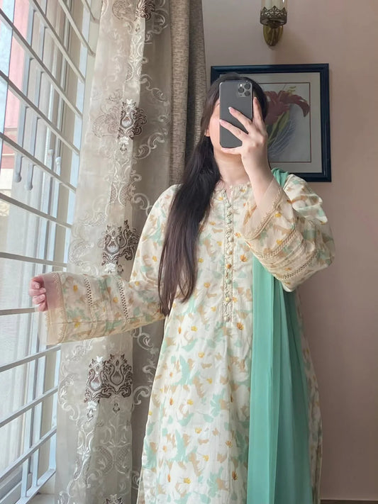 Cloude – Pastel Mint & Cream Printed Lawn Set
