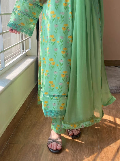 Pregree – Pastel Mint Floral Embroidered 3-Piece Suite